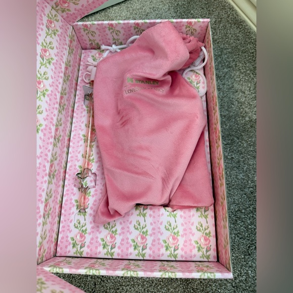 LoveShackFancy x Stanley 20 & 40oz Tumblers - Picture 9 of 10